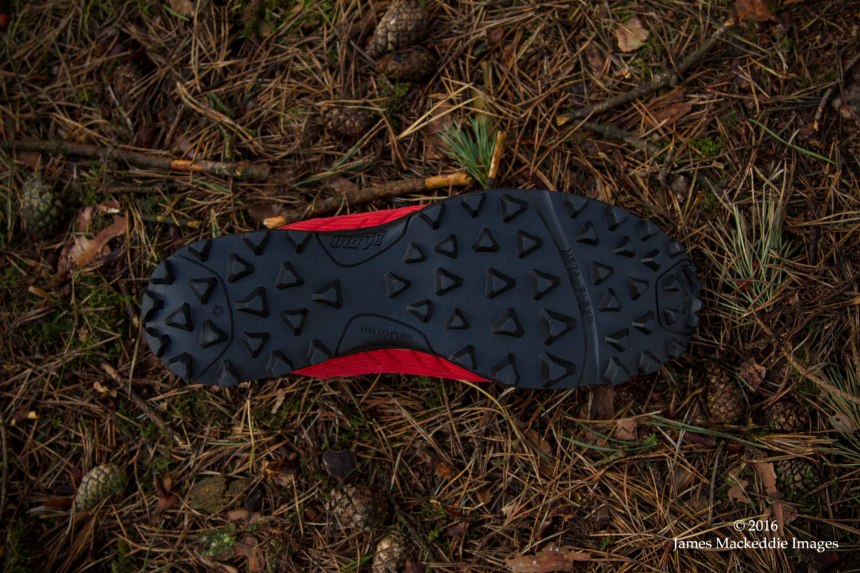 inov8-mudclaw-300-sole-single