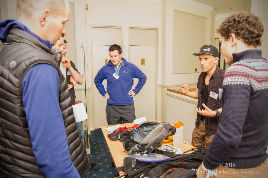 xnrg-utmb-seminar-25_02_17-kit-reception