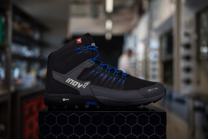 Shoe_on_Plinth_LAB ROCLITE 335 COMP